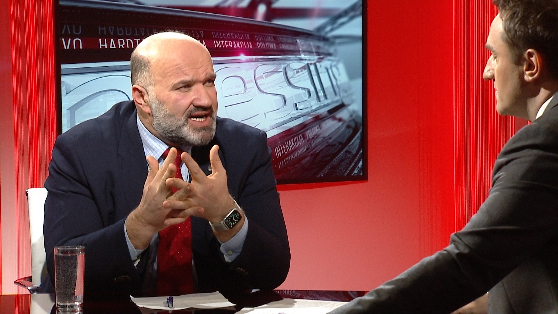 SA-PRESSING-050220-01.20_19_56_02.Still007