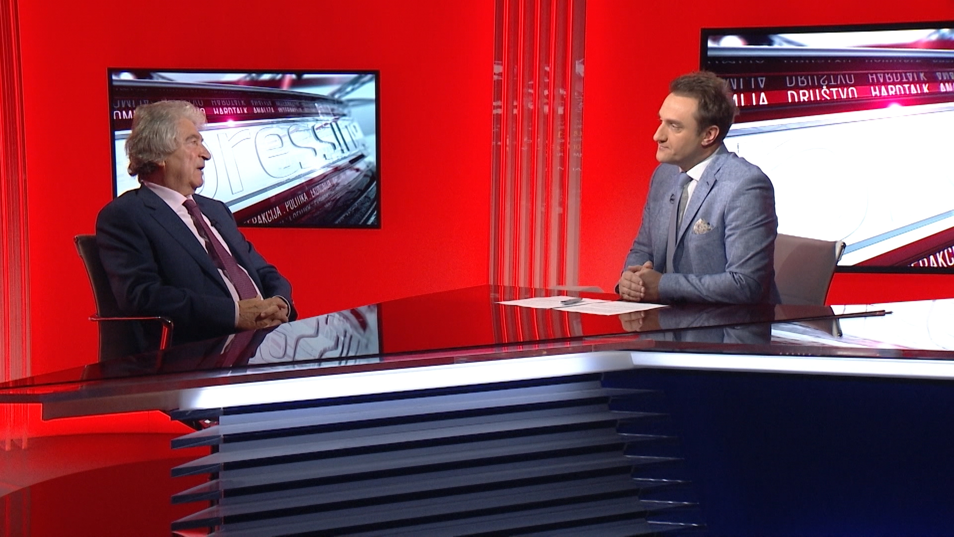 SA-PRESSING-080519-01(20190508-173423111).00_01_57_24.Still001