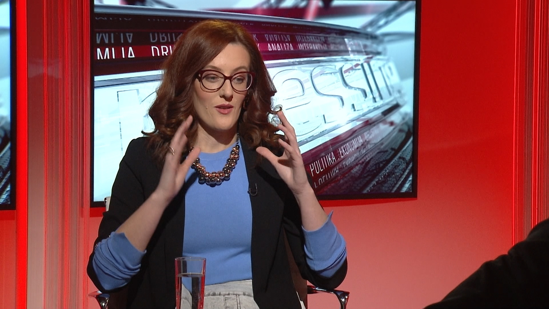 sa-pressing-130219-backup.20_12_01_02.Still003