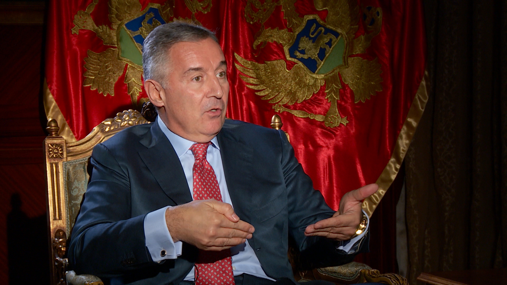 SA-PRESSING-190619-01(20190619-152220888).00_19_53_22.Still006