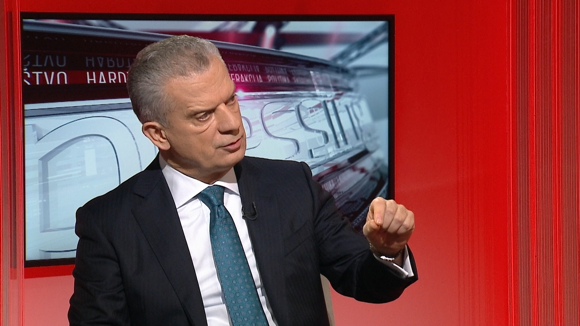 SA-PRESSING-220120-01.20_19_08_01.Still006