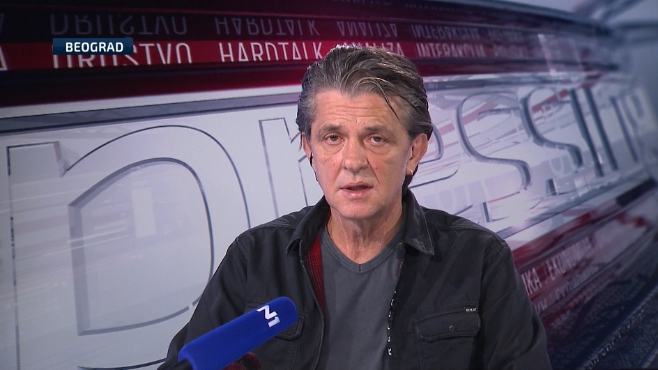 SA-PRESSING-230920-01.20_08_14_15.Still001