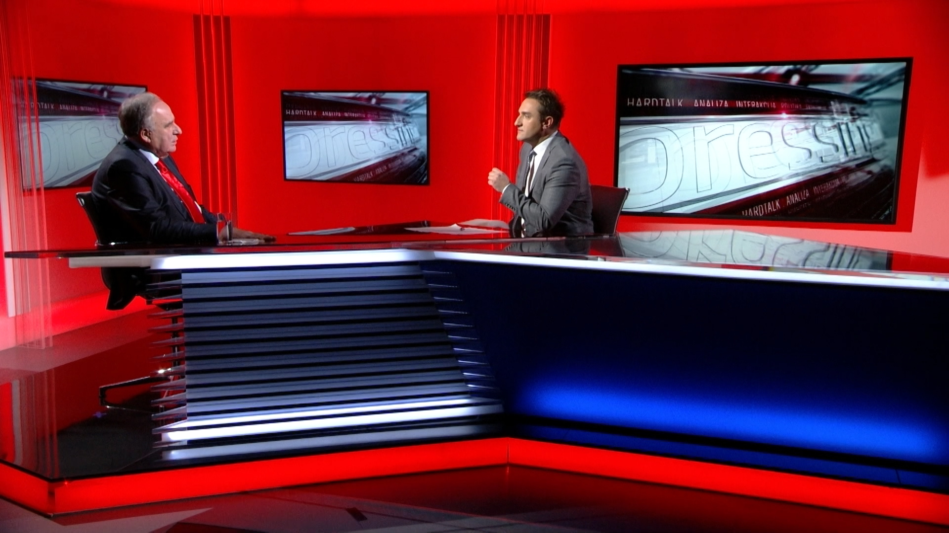 SA-PRESSING-251120-01.20_14_52_23.Still006