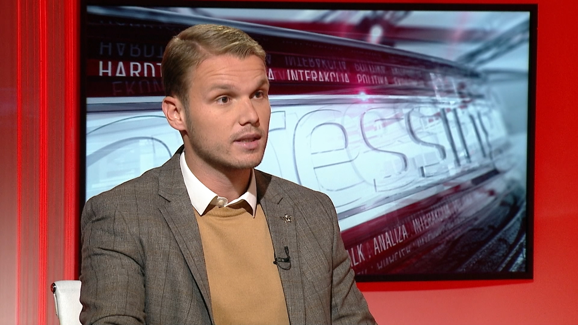 SA-PRESSING-251219-01.00_02_13_13.Still003