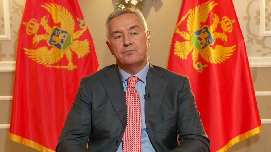 SA-PRESSING-300920-02(20200930-193523545).mxf.00_01_16_19.Still001