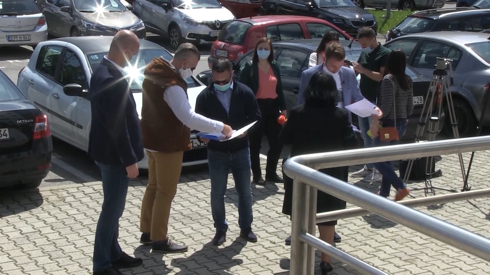 SA-PRISLUSKIVANJE PKG-ANM-1(20200526-183016787).mxf.00_00_08_19.Still001