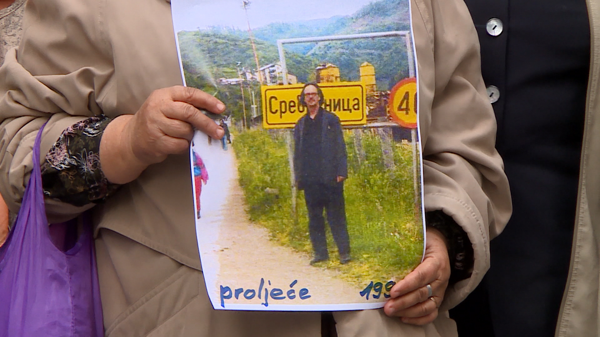 SA-PROBLEM PARKINGA PKG-ZAK-1(20191105-172303296).00_00_06_03.Still005