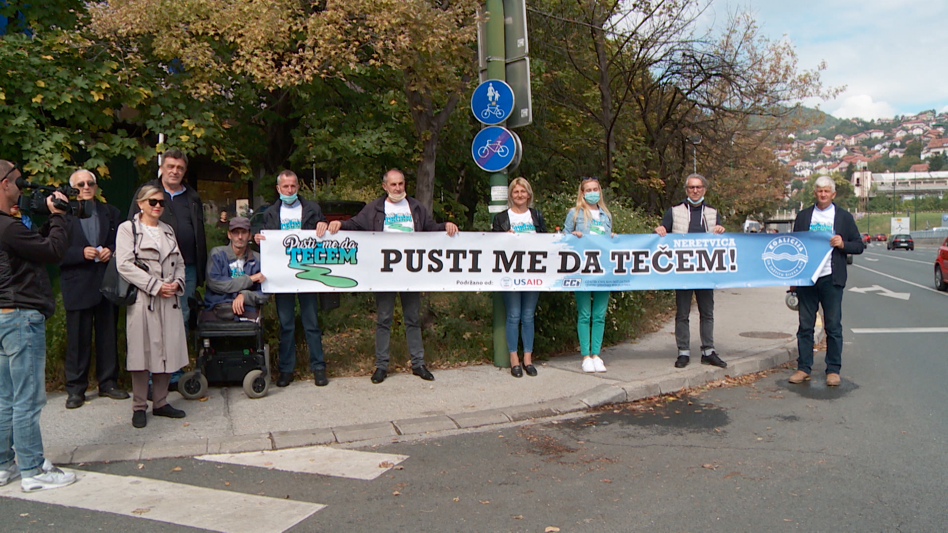 SA-PROTESTI MHE PKG-LJS1(20200930-174344380).mxf.00_00_08_09.Still001