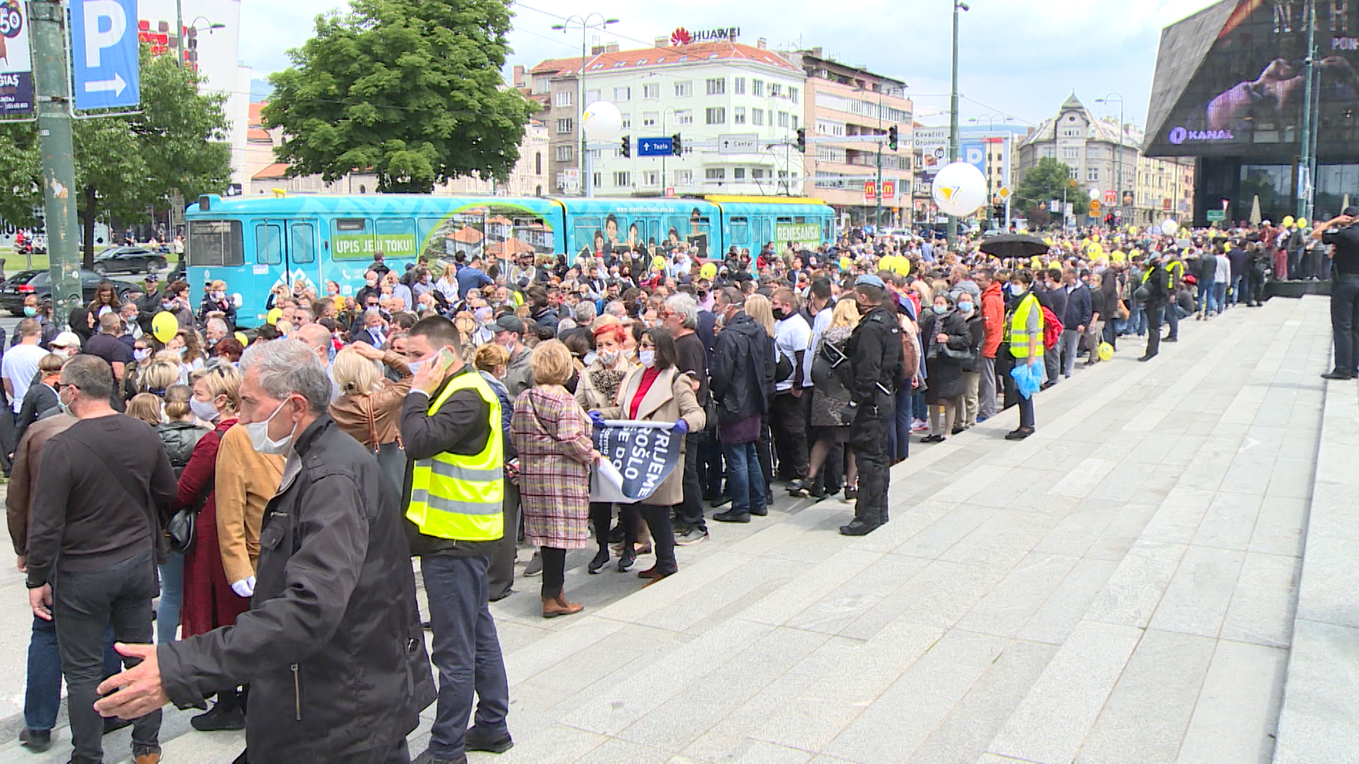 SA-PROTESTI OPOZICIJE PKG-19-RAS-1(20200530-184833397).mxf.00_02_50_24.Still001