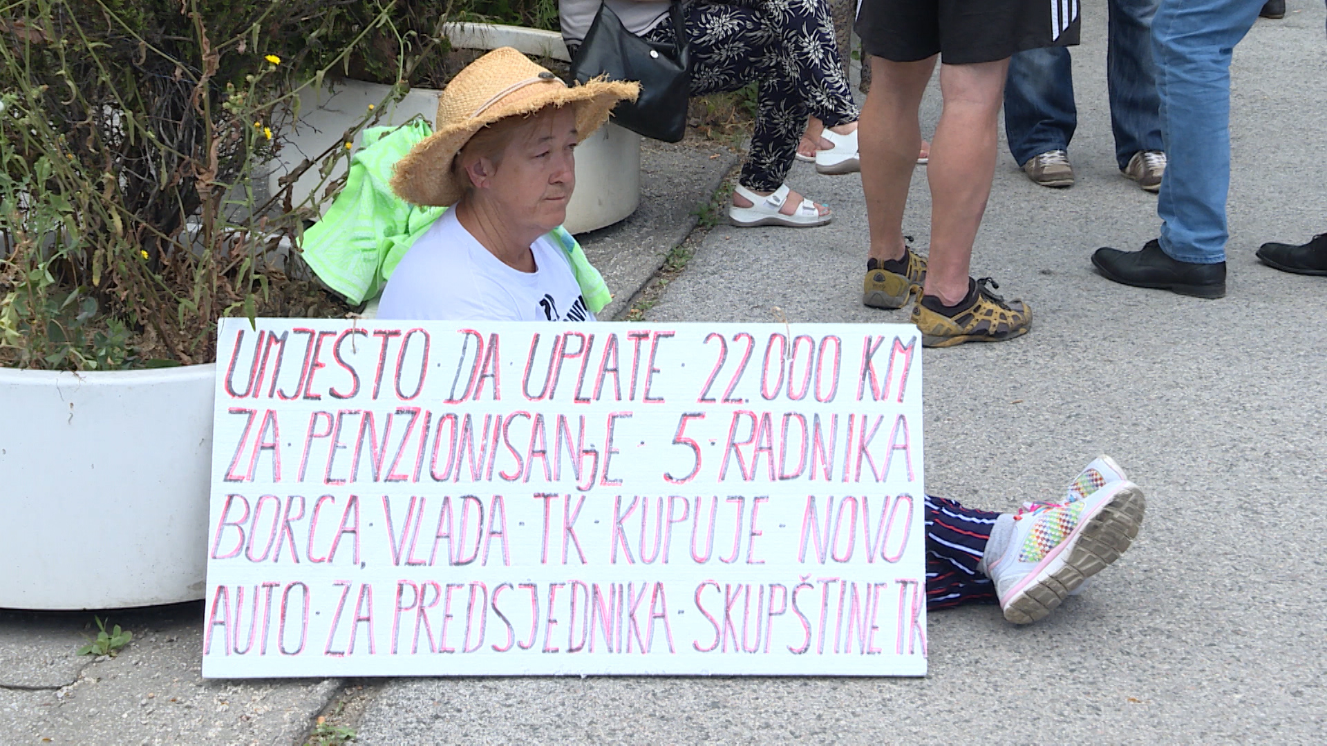 SA- RADNICI BANOVICI ADLIB-NIM-1(20190626-145322081).mxf.00_00_07_00.Still002