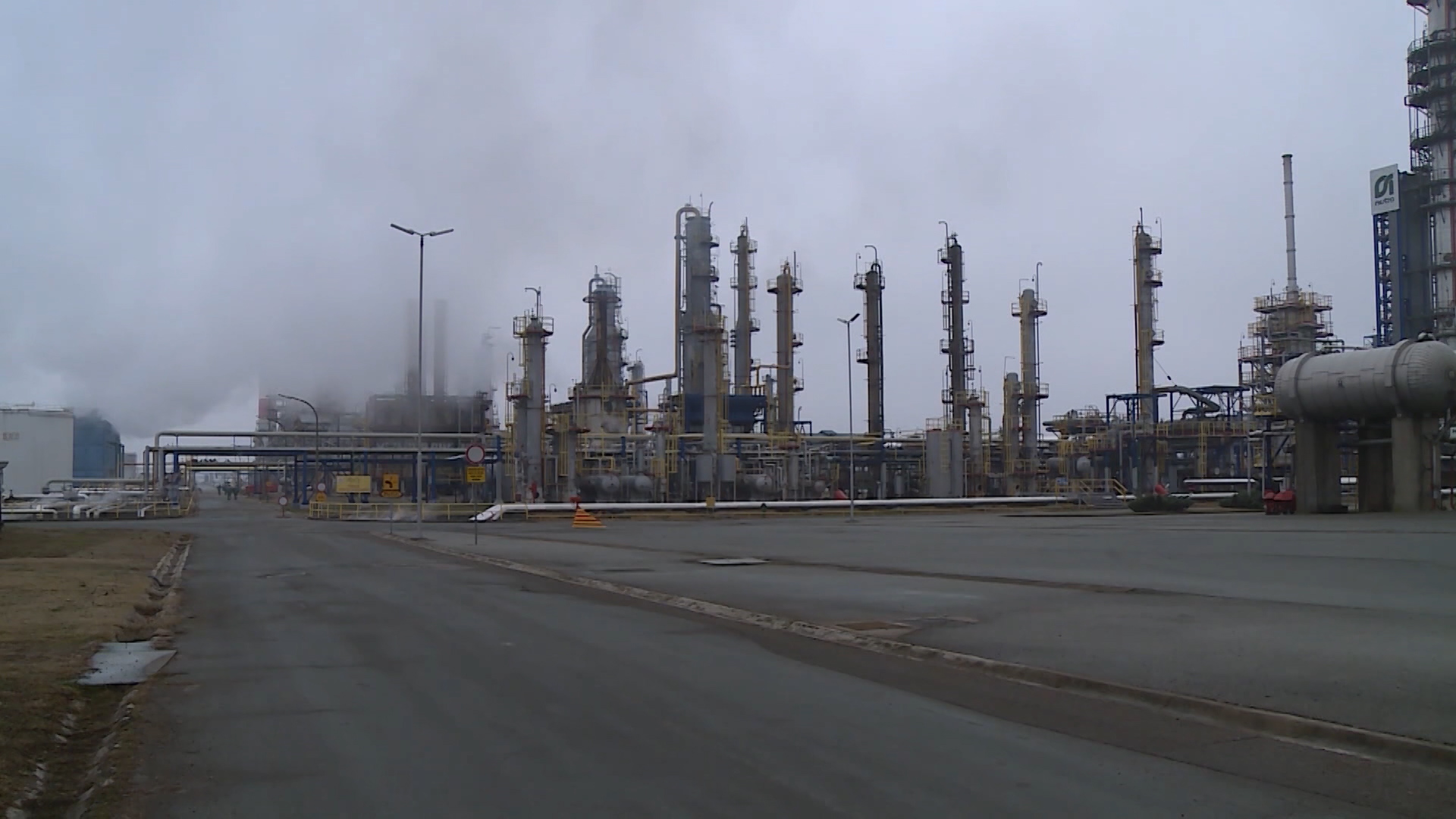 SA-RAFINERIJA BROD PKG-SNM-1(20191001-165842972).00_00_03_21.Still001