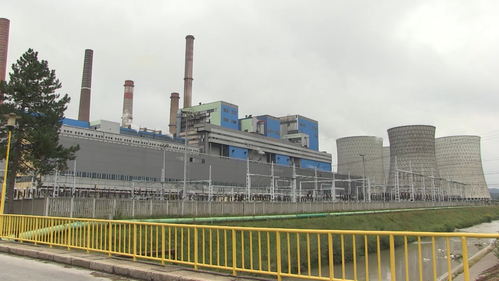 SA-REAX ZANDARMERIJA PKG-ADS(20190924-165314459).00_00_09_22.Still012