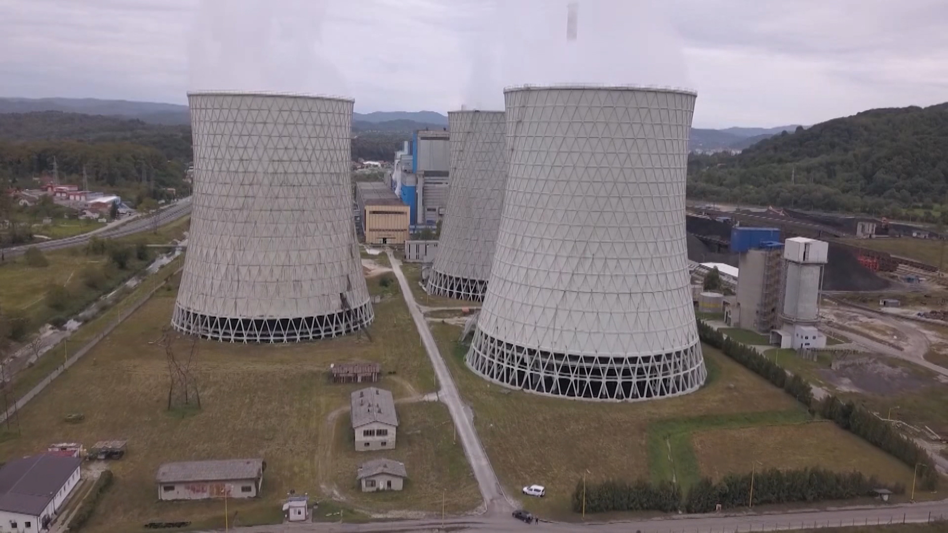 SA-REAX ZANDARMERIJA PKG-ADS(20190924-165314459).00_00_46_12.Still013