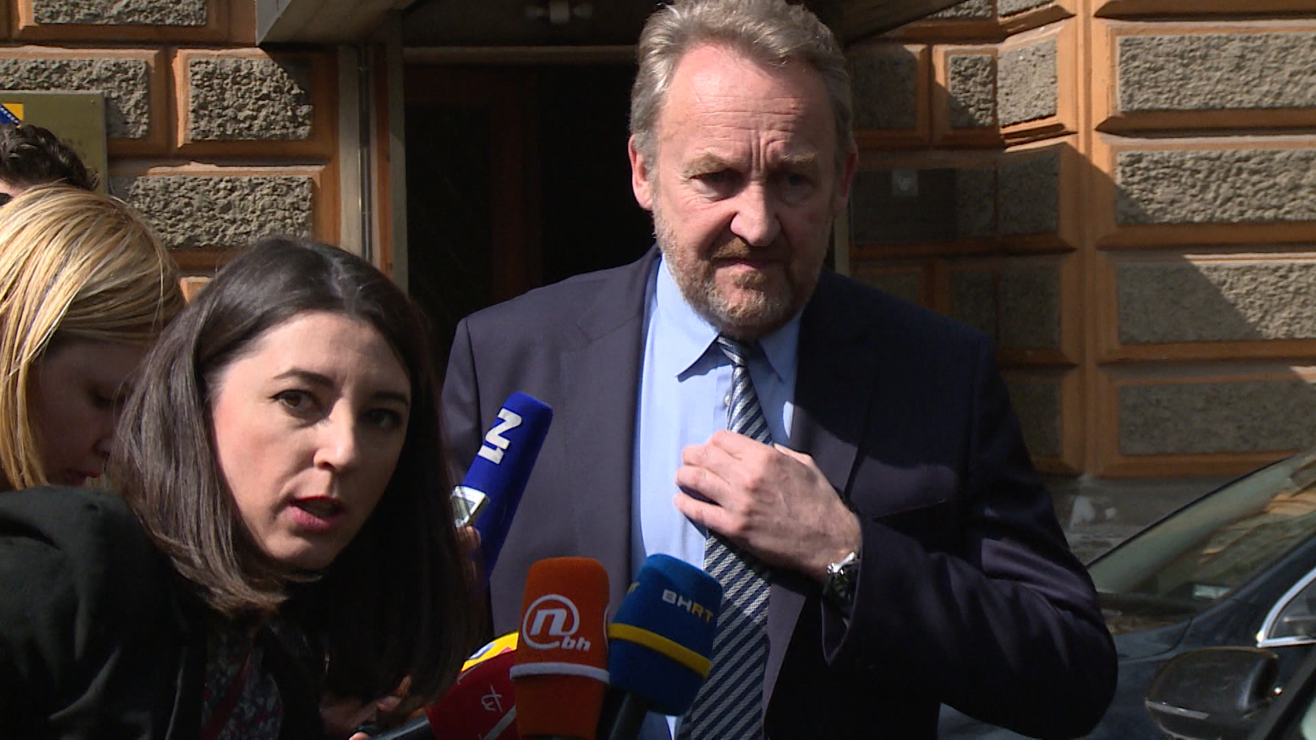 SA-SAJAM KNJIGA PKG-ADG-1(20190418-164322254).00_00_09_06.Still008