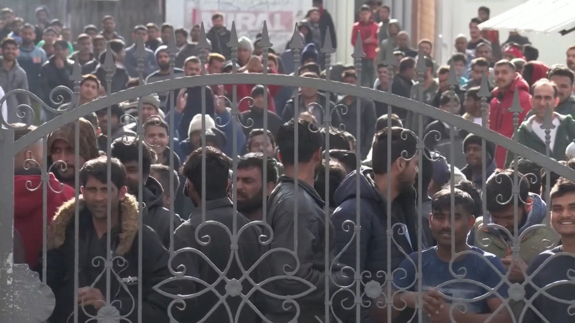 SA-SCHENGEN I MIGRANTI PKG-SLS-1(20200714-172321830).mxf.00_00_31_15.Still002