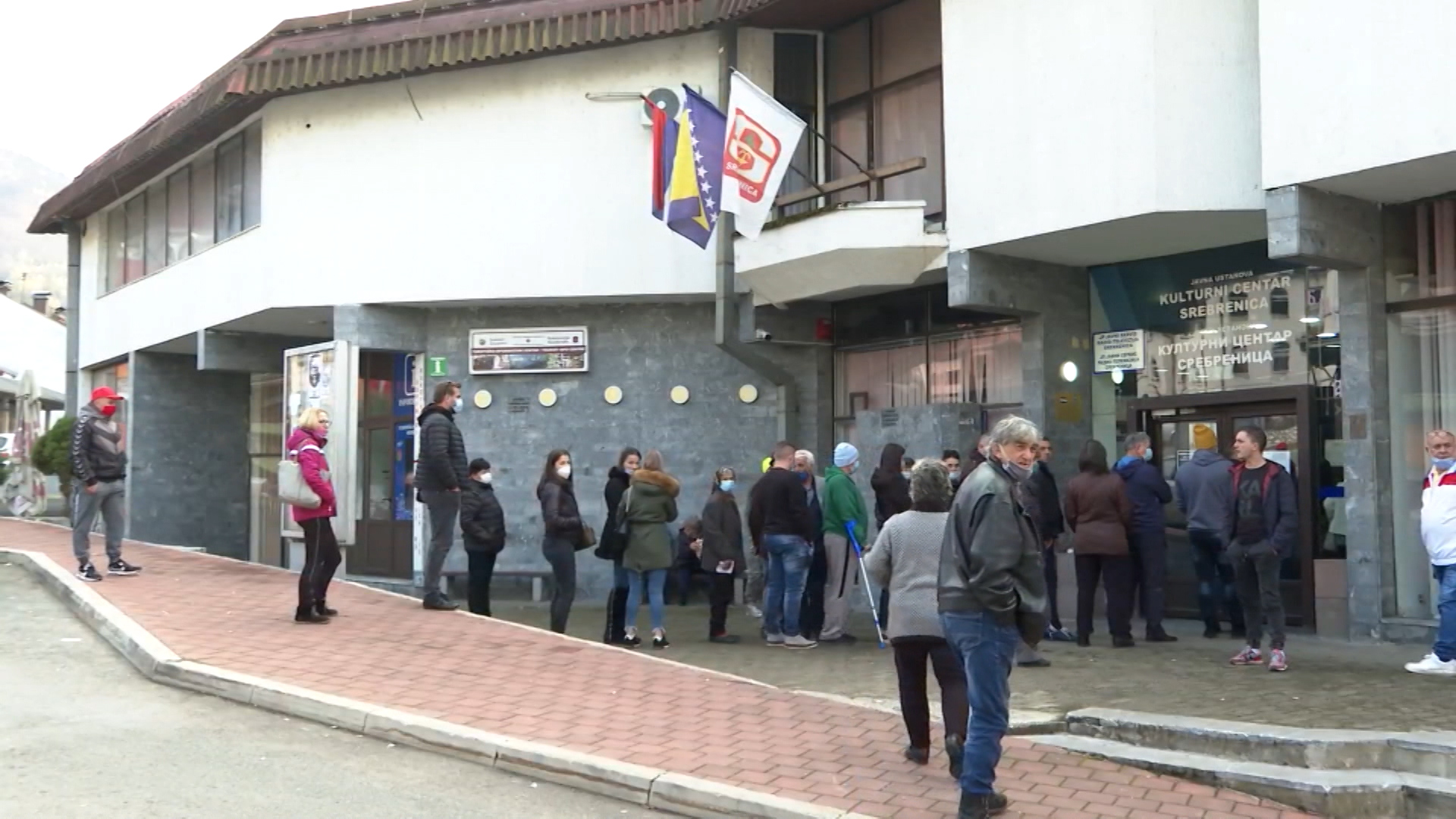 SA-SDP SREBRENICA PKG-TJD-1(20201203-185050611).mxf.00_01_38_15.Still001