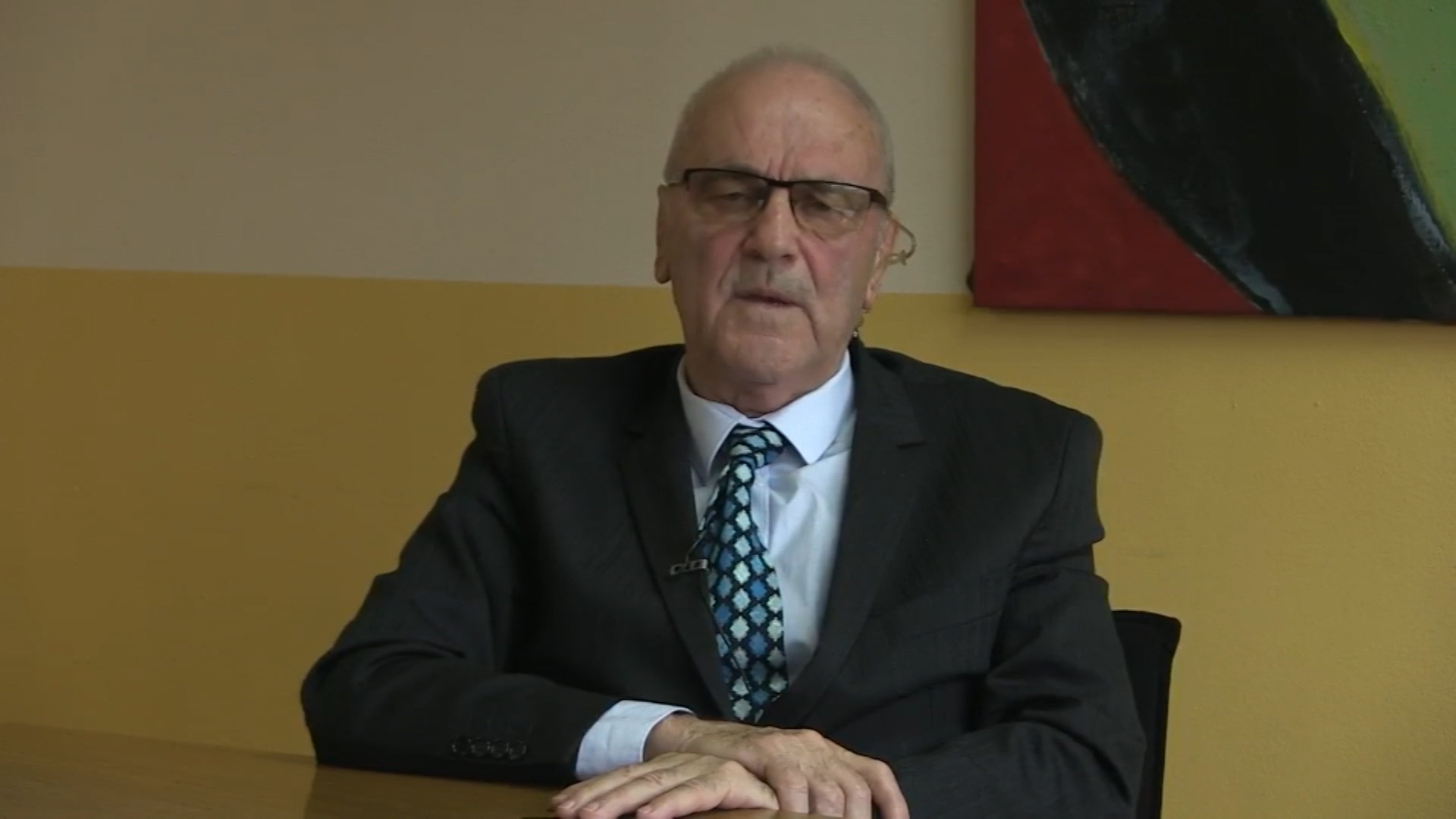 sa-selim beslagic-clf-140220.16_23_19_23.Still001