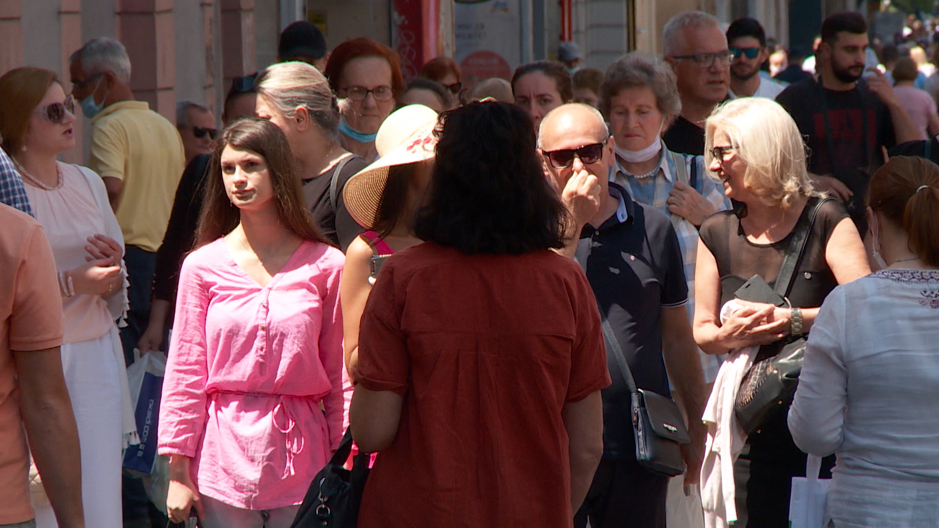 SA-SETACI GUZVA MASKE VO-IVA-1(20200716-193353130).mxf.00_00_38_19.Still002