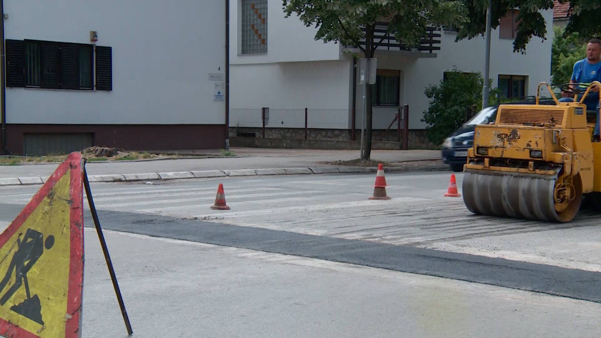 sa-sigurnost radnika-pkg-anm(20191023-162921377).mxf.00_00_50_01.Still003