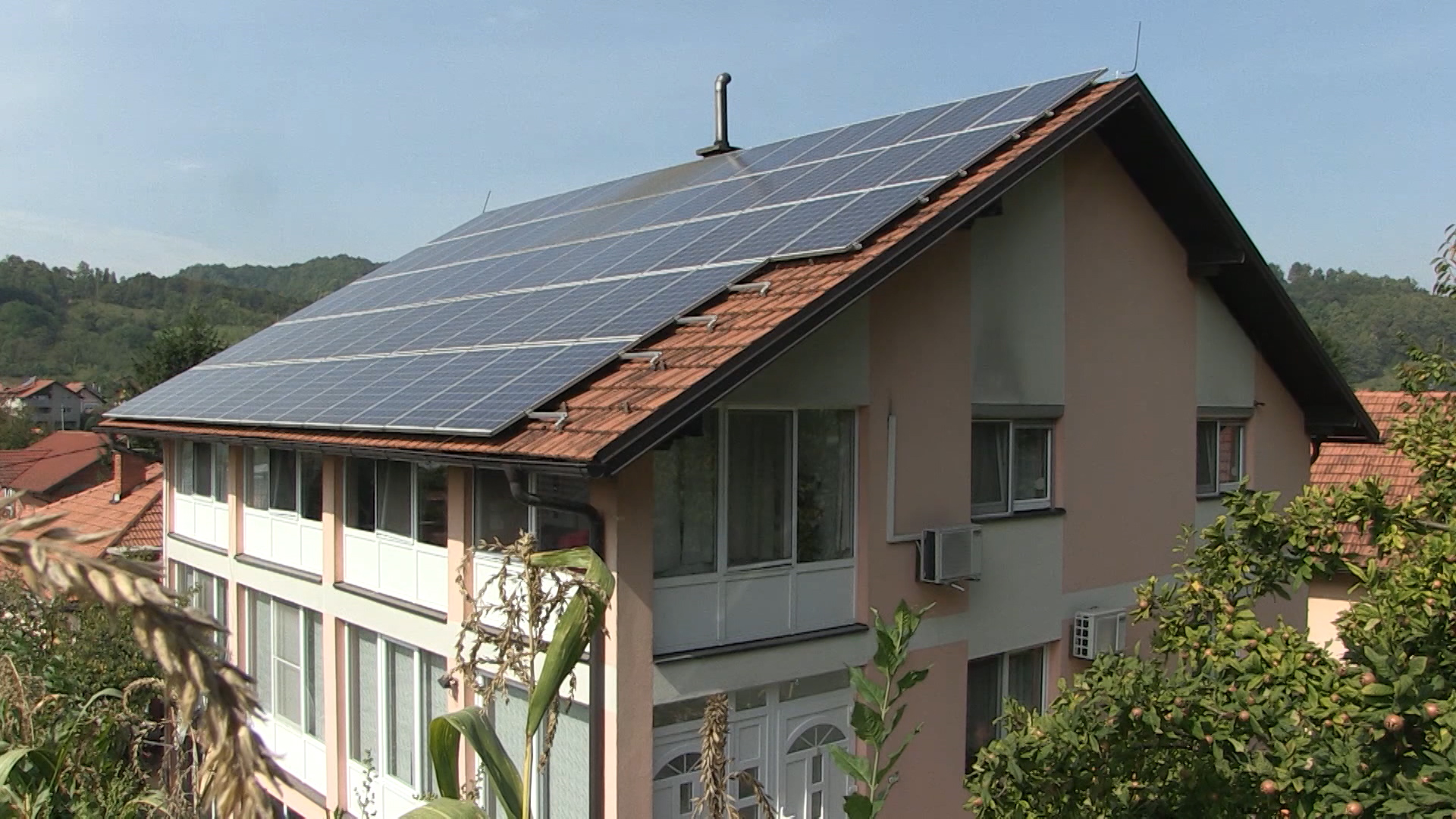 SA-SOLARNA ELEKTRANA PKG-NAT-1(20200924-180328436).mxf.00_00_00_00.Still001