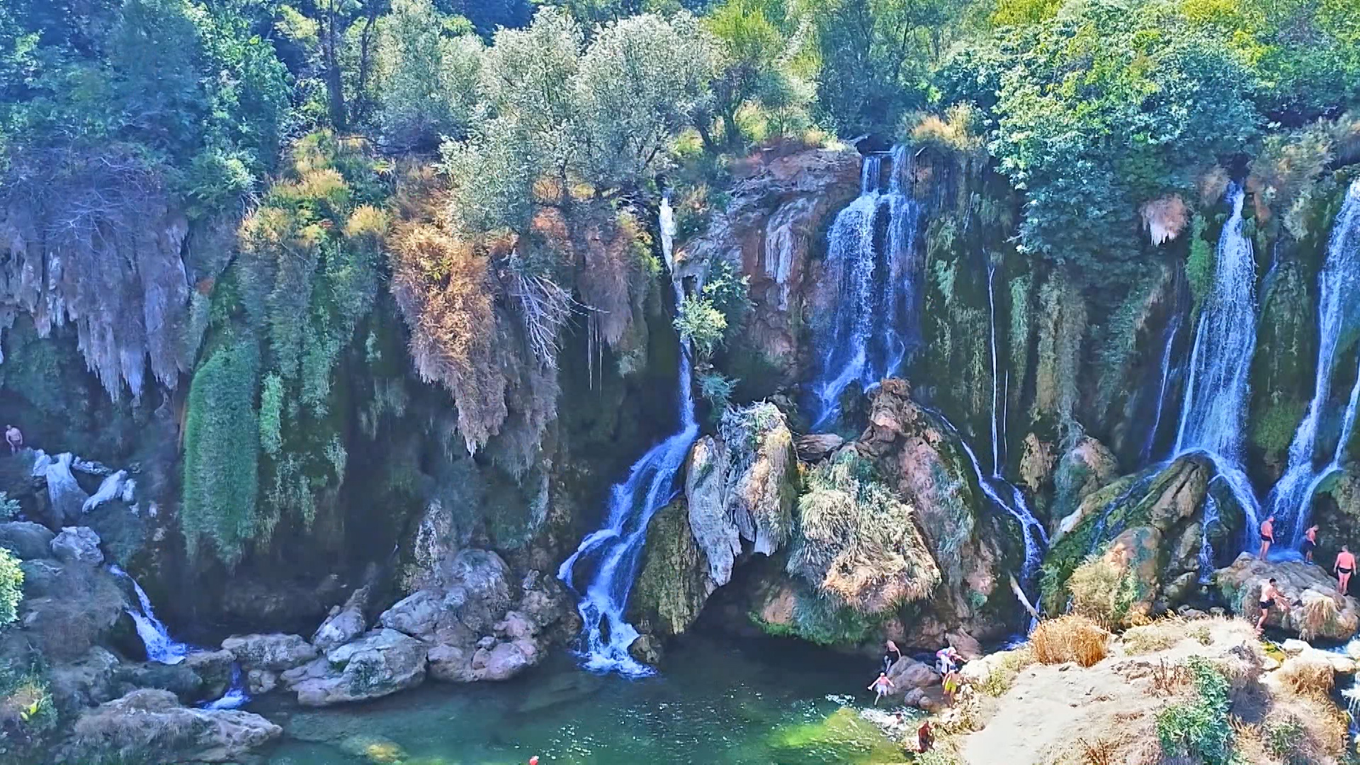 SA-SOT COVIC-EMP-1(20200707-155204384).00_13_32_02.Still014