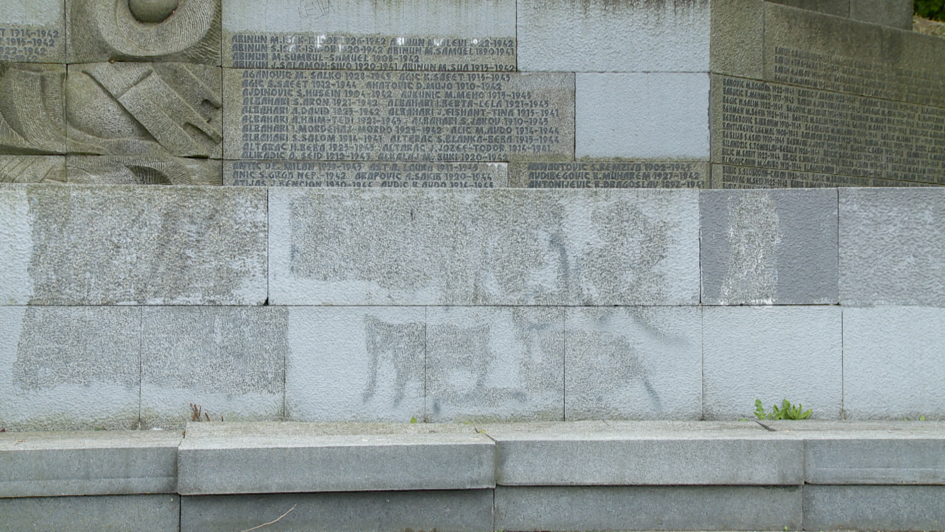 sa-spomenik vraca-mak(20190519-152757152).00_04_07_16.Still010