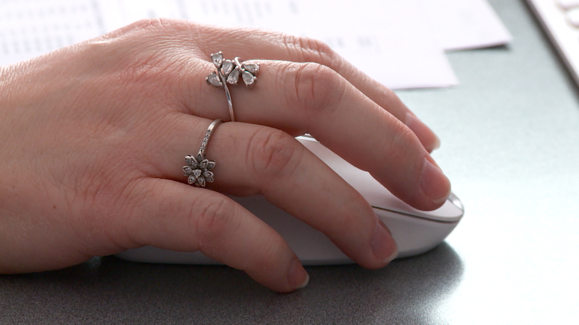 sa-stanivukovic fono-alt(20190115-144025329).00_04_39_10.Still004