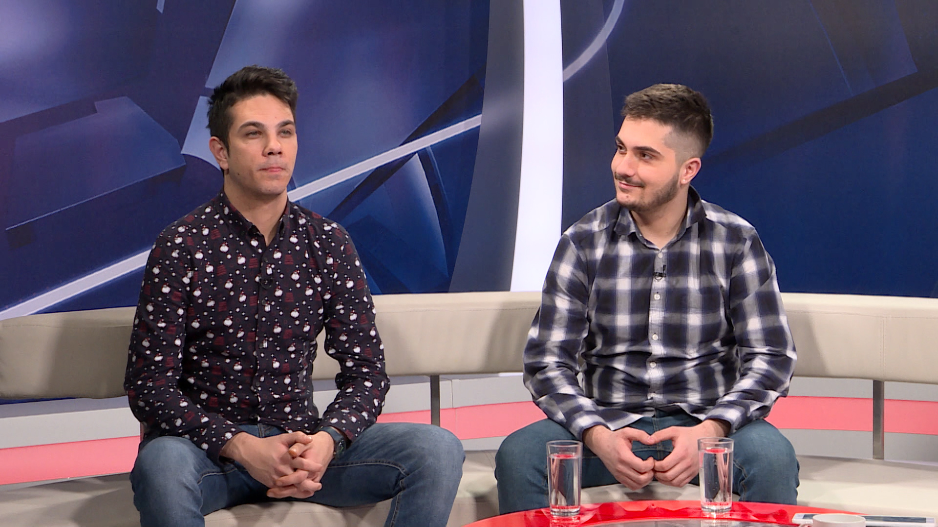 sa-tarik i adnan-clf-100220.19_36_10_12.Still001