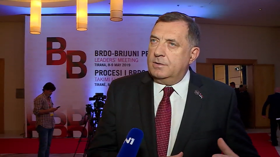 sa-tirana izjave-090519-sls-wmt.13_23_59_02.Still001