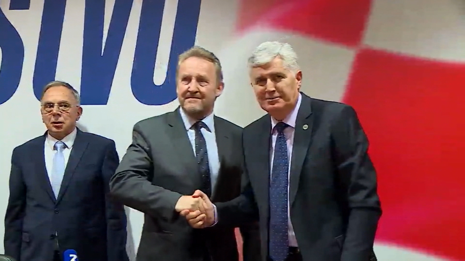 SA-TRUSINA PKG-19-DJK-1(20190416-165725367).00_02_20_13.Still012