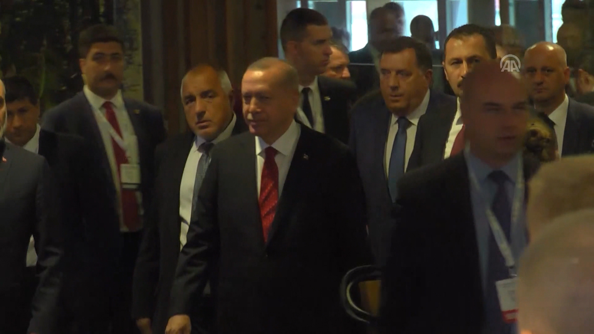 SA-TURSKI GRADJANI PKG-ALT-1(20191001-183344987).00_00_02_07.Still001