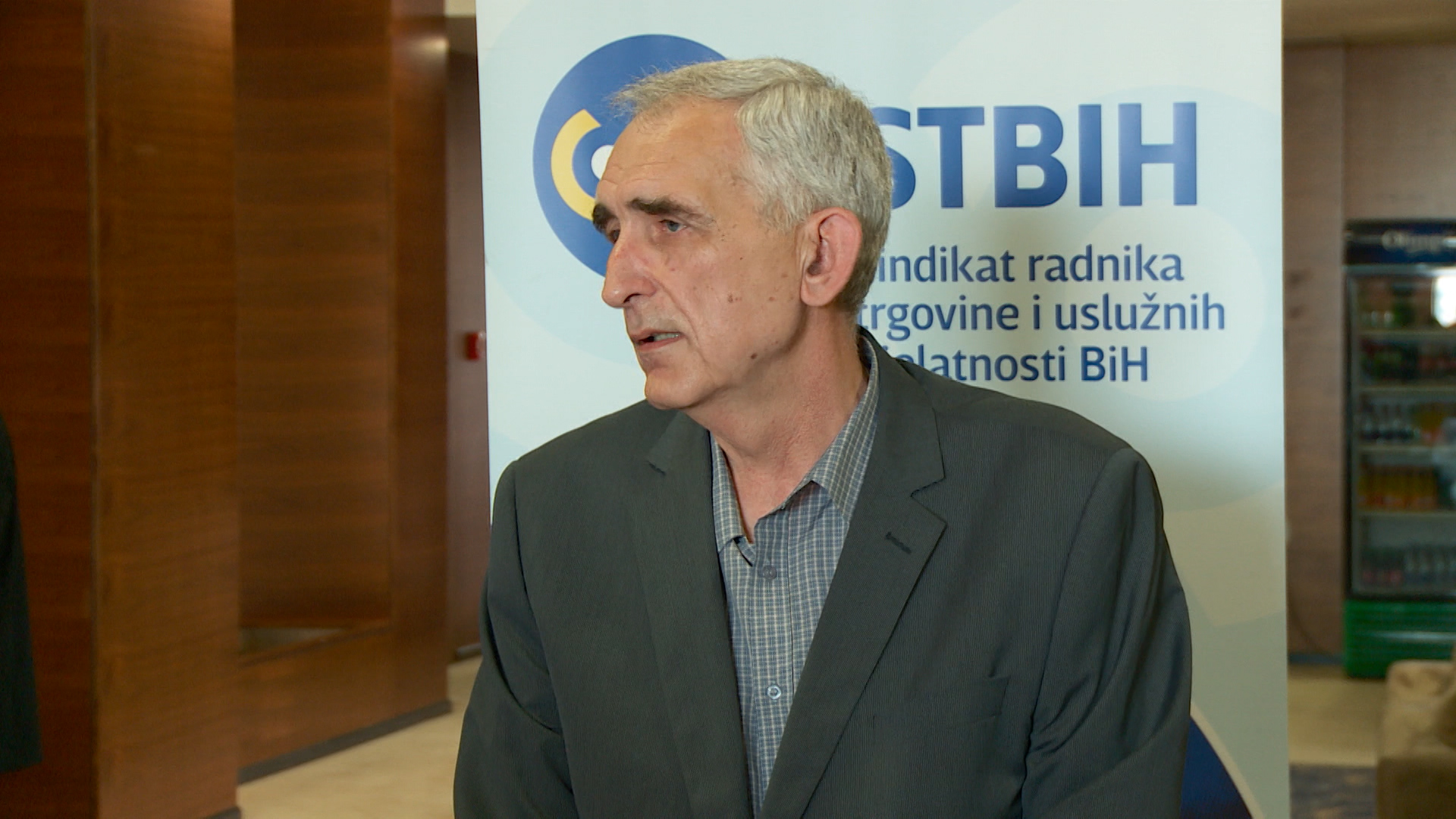 SA-UCIONICA SKYPE PKG-19-AIH-1(20180427-141845613).00_02_00_00.Still025