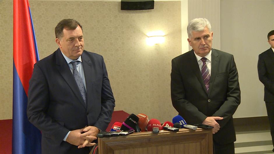 SA-UKC TUZLA PKG-AIH-1(20161216-174559791).Still019