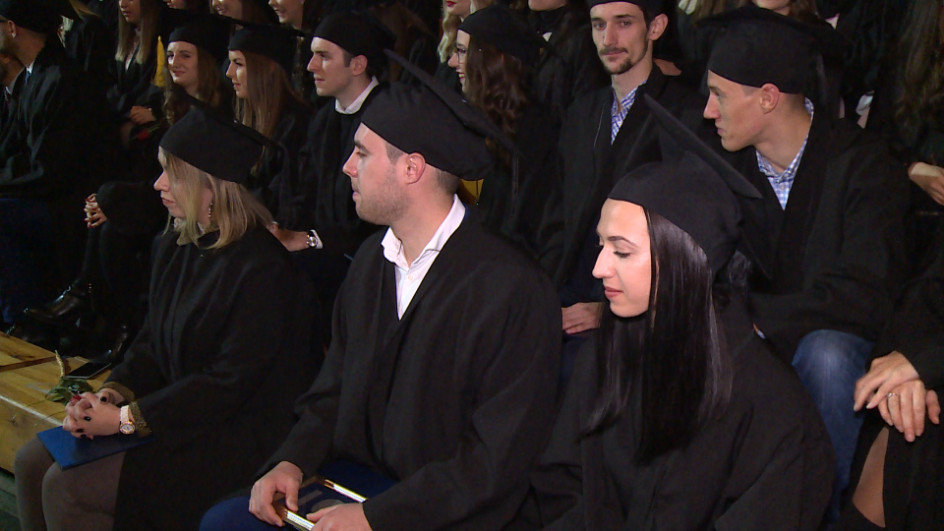 sa-unsa-aih(20181201-134608302).MXF.05_10_44_12.Still012