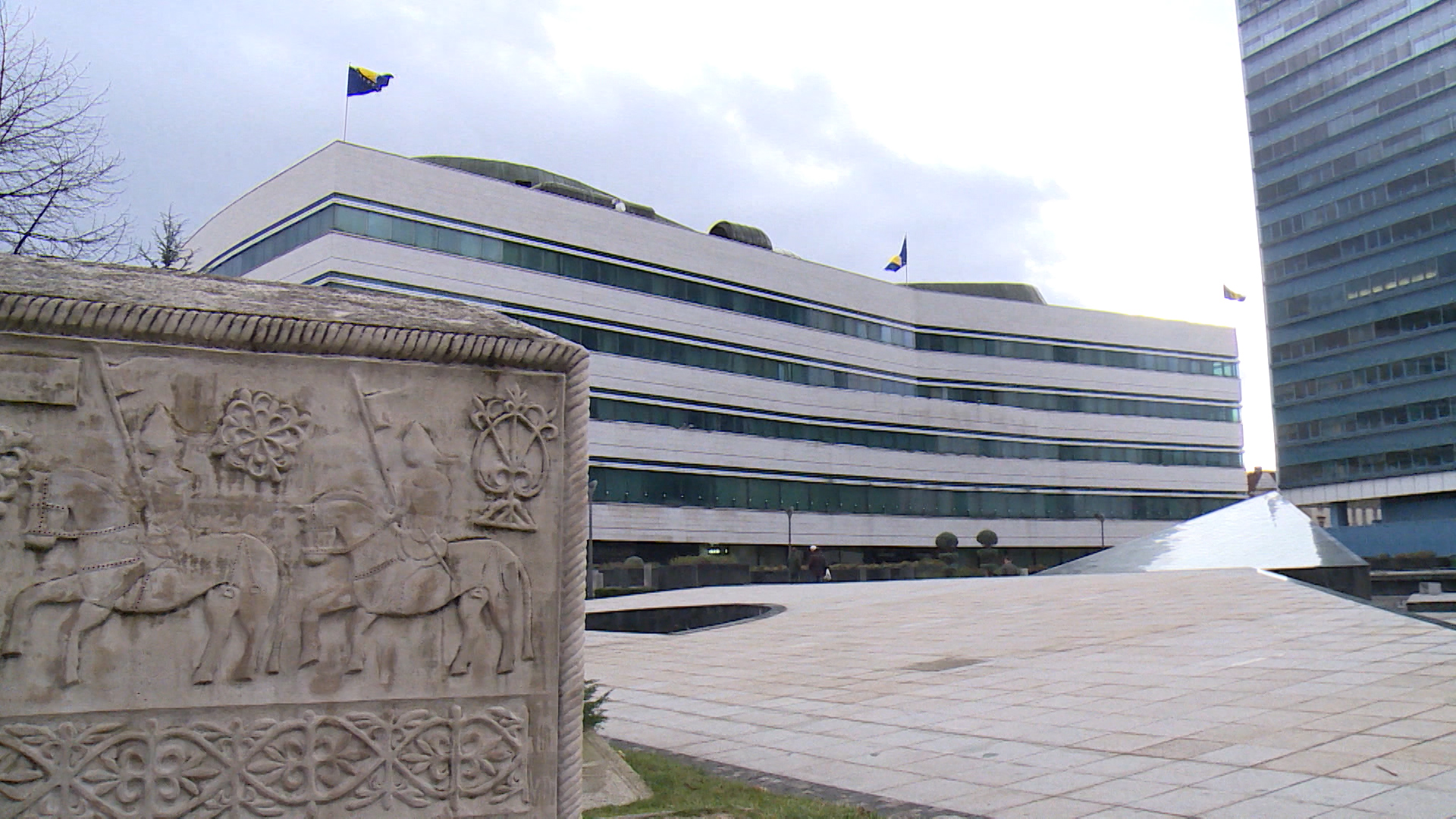 SA-USVOJEN BUDZET 19-MIV-1(20200626-181357323).mxf.00_02_17_21.Still002