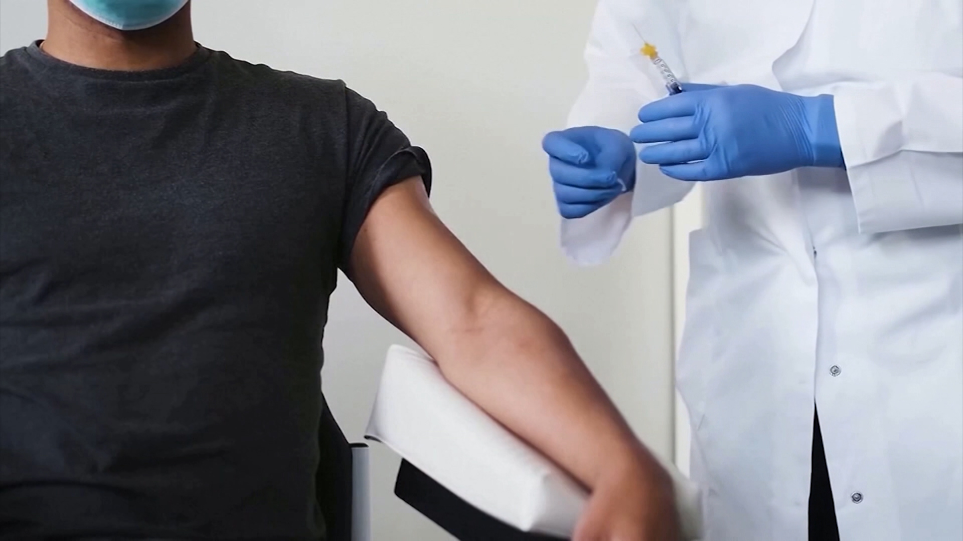 SA-VAKCINE PKG-MIJ-1(20201204-163615577).mxf.00_00_02_22.Still001