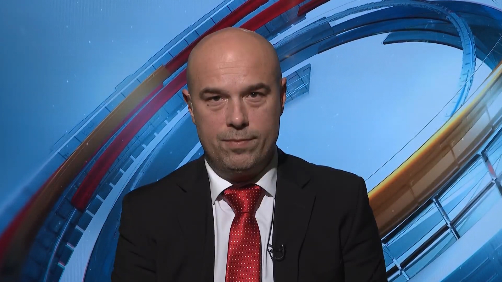 SA-VOJNICI PKG-BOB-1(20201207-165453263).00_00_14_11.Still003