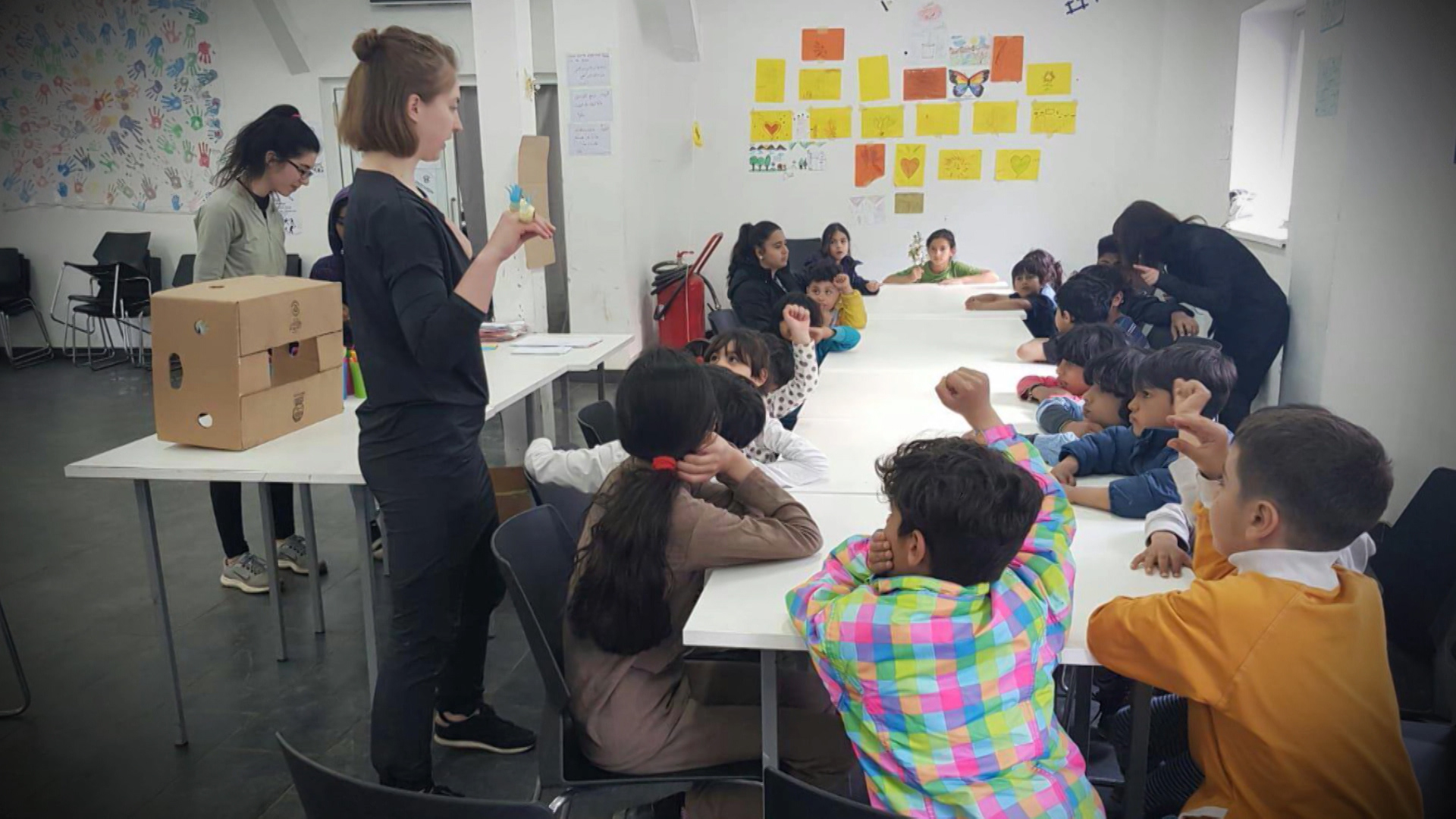 SA-VOLONTERI MIGRANTI-ADB-1(20190529-171441107).00_00_02_03.Still001