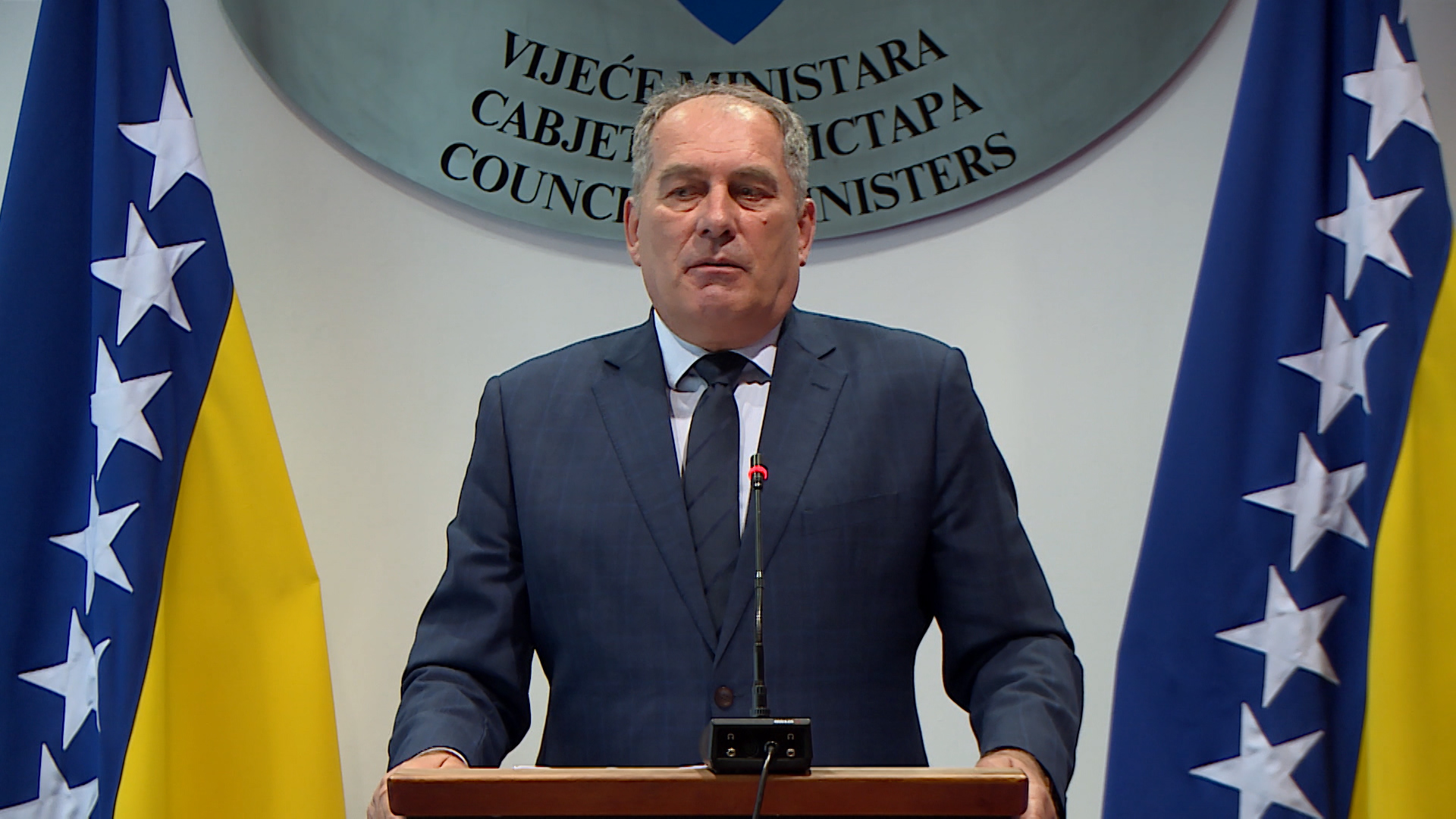 SA-WERKSTATT-PKG-ADG-1(20190721-140536120).00_00_35_04.Still005