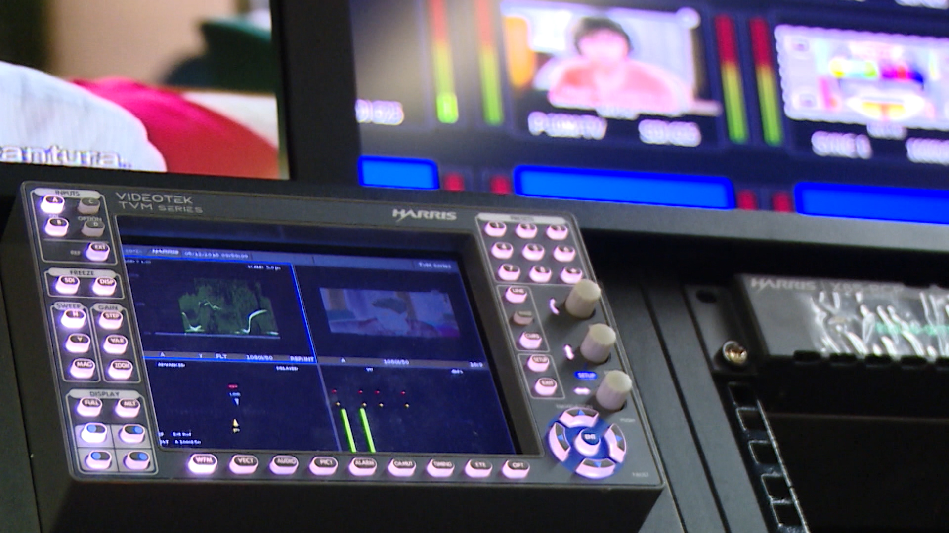 SA-ZA KOGA RADI KV PKG-19-TJD-1(20201006-174401381).mxf.00_00_08_14.Still002