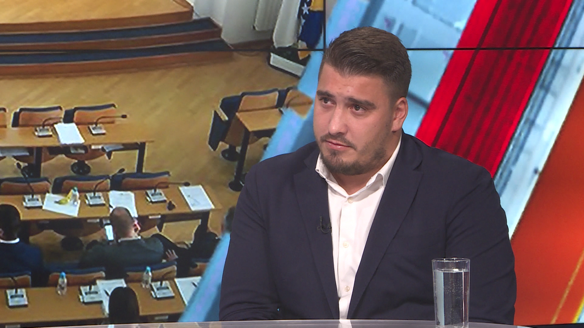 sa-zahiragic-clf.18_04_21_08.Still003