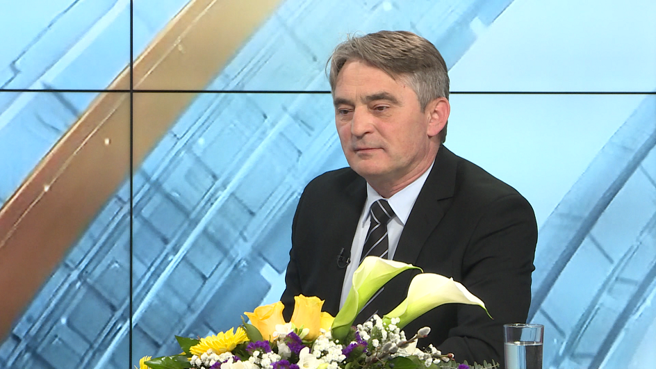 sa-zeljko komsic-clf-280219.17_33_26_22.Still002