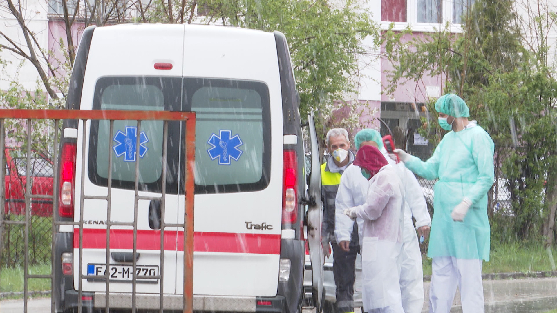 SA-ZENICA LJEKARI HEROJI PKG-RAS-1(20200416-182637872).mxf.00_01_46_09.Still002