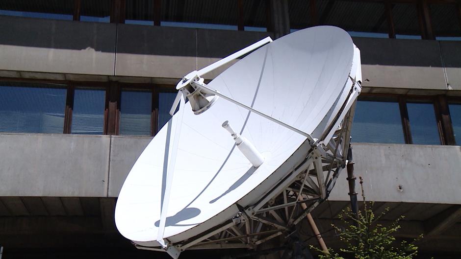 SA-ZIMSKI SALON KNJIGE PKG-ADG-1(20161214-151250322).Still005