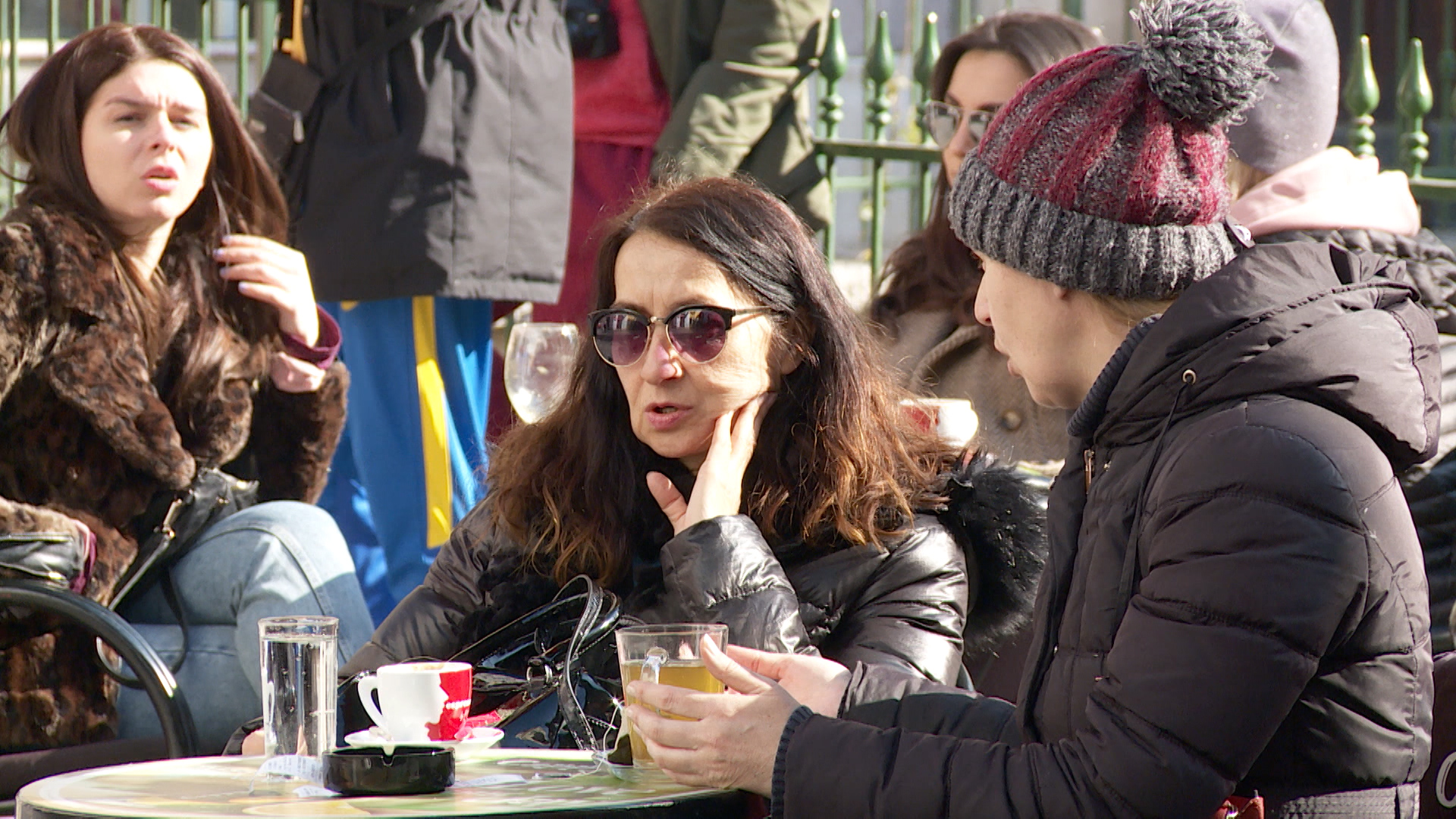 Sarajevo ljetna bašta sunce