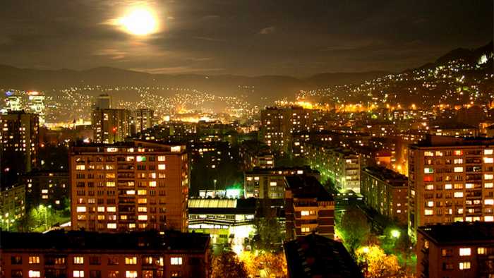 sarajevo nocu.jpg