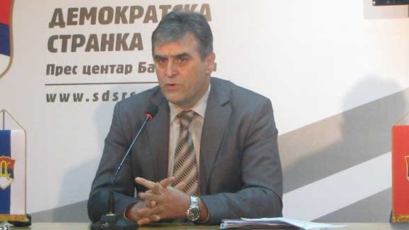 sds-nakon-100-dana-rada-vlada-rsa-pala-na-ispitu