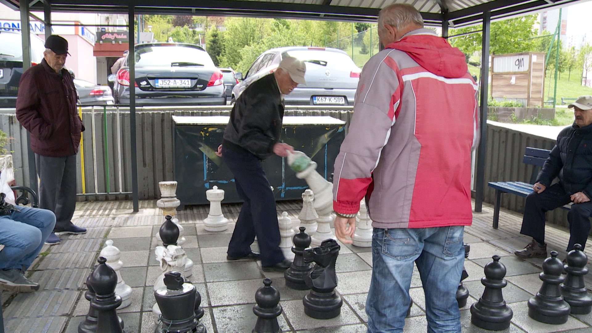 Sequence 01.00_00_01_21.Still004