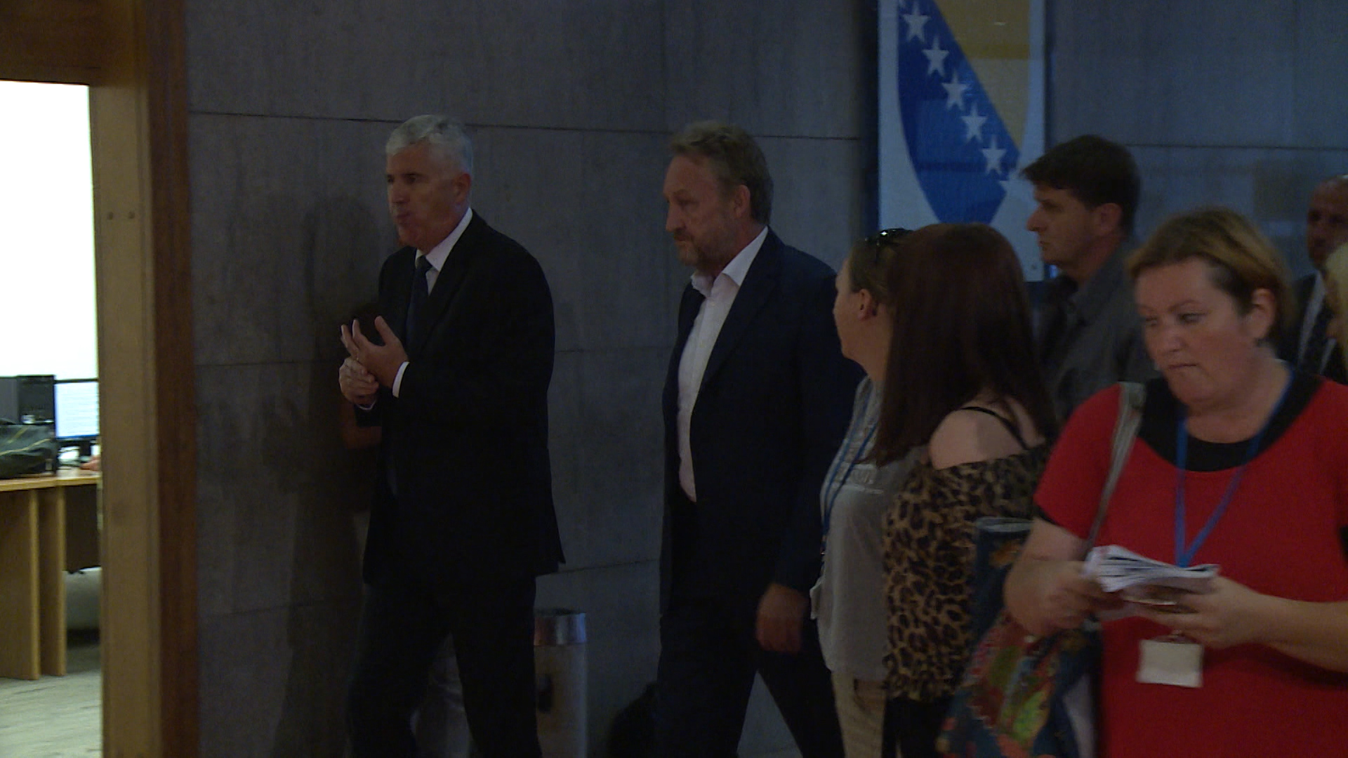 Sequence 01.00_00_02_05.Still010