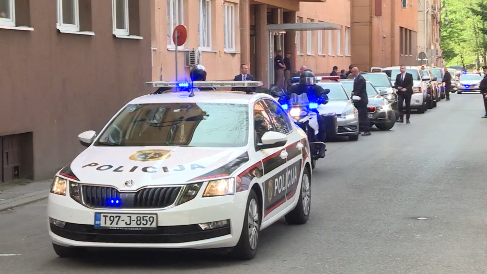 Sequence 01.00_00_06_06.Still002